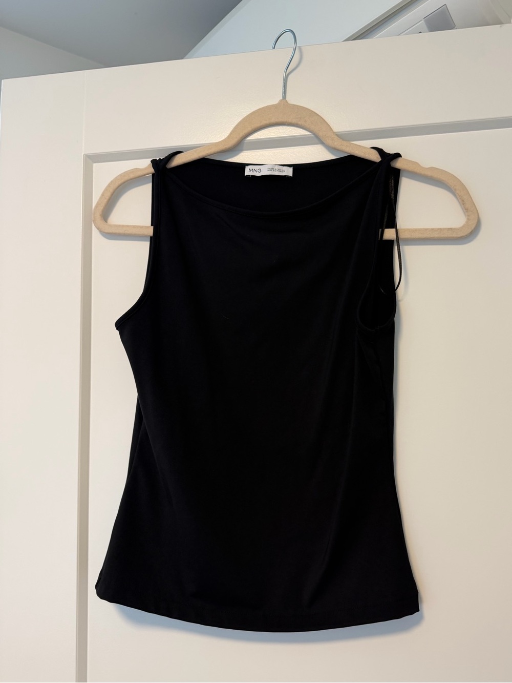Mango boatneck top